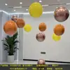 Decoração de balões para evento de loja em novo shopping em 2026, celebração de aniversário de inauguração, bolas suspensas no teto, configuração para transmissão ao vivo