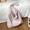 Bolso cruzado de nicho coreano, bolso popular para mujer, bolso de hombro versátil casual, bolso tipo cubo de moda de gran capacidad para el día a día