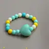 Pulsera Acrílica Color Caramelo para Niños Siete Colores Corazón Dibujos Animados Joyería Pulsera de Regalo Venta Directa de Fábrica