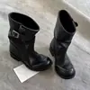 Botas super macias de couro de vaca para garotas de casa, novo estilo outono e inverno 2026, botas de montaria com salto grosso para mulheres, botas longas retas emagrecedoras e versáteis