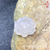 Venta al por mayor de fábrica colgante de calcedonia blanca de ágata colgante Guanyin Buda hojas pez dorado Pixiu calabaza hebilla de paz colgante de jade