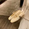 Versão em Pele de Ovelha de Tamancos Cor de Uva com Salto Escondido de 5cm, Chinelos de Palha Tecida para Férias com Bico Fechado, Tamancos Slip-On Femininos, Tamancos Preguiçosos, Sandálias Meia-Calça