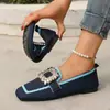 Comércio Exterior 2025 Outono Novo Tamanho Grande Sapatos Flats Femininos Tecido Fly Slip-On Bico Quadrado Strass Respirável Sapatos Atacado