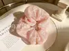 Directo del fabricante: Suave scrunchie de intestino de cerdo amarillo para mujer, linda cuerda para el cabello de color contrastante, anillo para el cabello, accesorio para el cabello