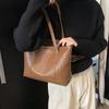 Bolso Tote de Moda con Texto 2024 Nuevo Comercio Exterior Retro Combinable Portátil Gran Capacidad Hombro Viajero Axila