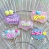 Placa inglesa luminosa de hielo accesorios de resina zapatos con agujeros papelería pasador cuerda accesorios para funda de teléfono móvil accesorios decoración