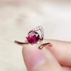 Anillo de Moda Exquisito Estilo Coreano Lujo Ligero Garnet Natural de Magnesio y Aluminio Anillo de Moda para Mujer Chapado en Oro Rosa Estilo Coreano