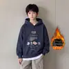 Sudadera con capucha de forro polar para niño Estilo Primavera y Otoño 2026 Nueva Prenda Base de Otoño para Niños Holgada Tallas Mediana y Grande Top Infantil Moderno