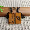 Suministro del Fabricante Venta al por Mayor Madera de Durazno DIY Creativo Éxito Llavero de Coche Colgante Colgante de Bolso Regalo Grabado