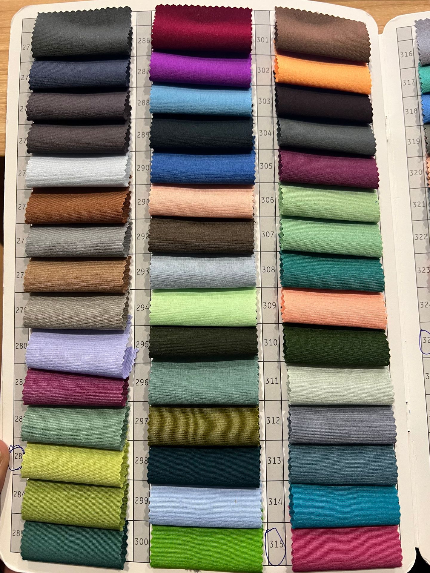 4A49CC709439088D5ABCBE4A3844EC