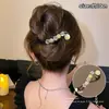 Pinzas para el pelo de felpa de otoño e invierno, nuevo estilo 2026, pinzas de tiburón de alta gama y exquisitas para la parte posterior de la cabeza, accesorios para el cabello de dibujos animados