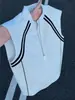 Colete Esportivo Patchwork Listrado Estilo Americano para Homens, Camiseta Sem Manga Pesada de Verão, Regata Casual com Gola V para Usar por Cima