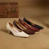 Zapatos de Tacón Alto con Boca Baja para Mujer 2025 Nuevos Zapatos de Primavera y Otoño para Mujer Retro Simples de una Sola Capa de Piel de Vaca Versátiles para Mujer