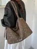 Yuezhi 2026 outono precoce nova moda versátil estilo coreano casual estilo preguiçoso bolsa de grande capacidade simples bolsa de ombro tote