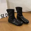 Estilo minimalista fofo versátil aumento de altura moda tendência botas femininas 2026 cano médio couro salto grosso slim-fit versátil botas curtas