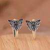 Pendientes Rey del Ciervo Dorado Plata S925 Temperamento Artístico Diseño de Mariposa Calada Estilo ins Anillo de Trémula de Insecto Pendientes para Mujer