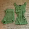 Conjunto de Pijama Simples Verde Estilo Coreano com Gola Henley de Manga Curta para Mulheres, Novo Estilo de Verão, Shorts Confortáveis, Conjunto para Usar em Casa, Pode Ser Usado ao Ar Livre