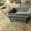 Coche de chatarra de alta resistencia con orificio para montacargas, taller, autodescargable, convertible, coche de hierro para taller, máquina industrial de eliminación de virutas