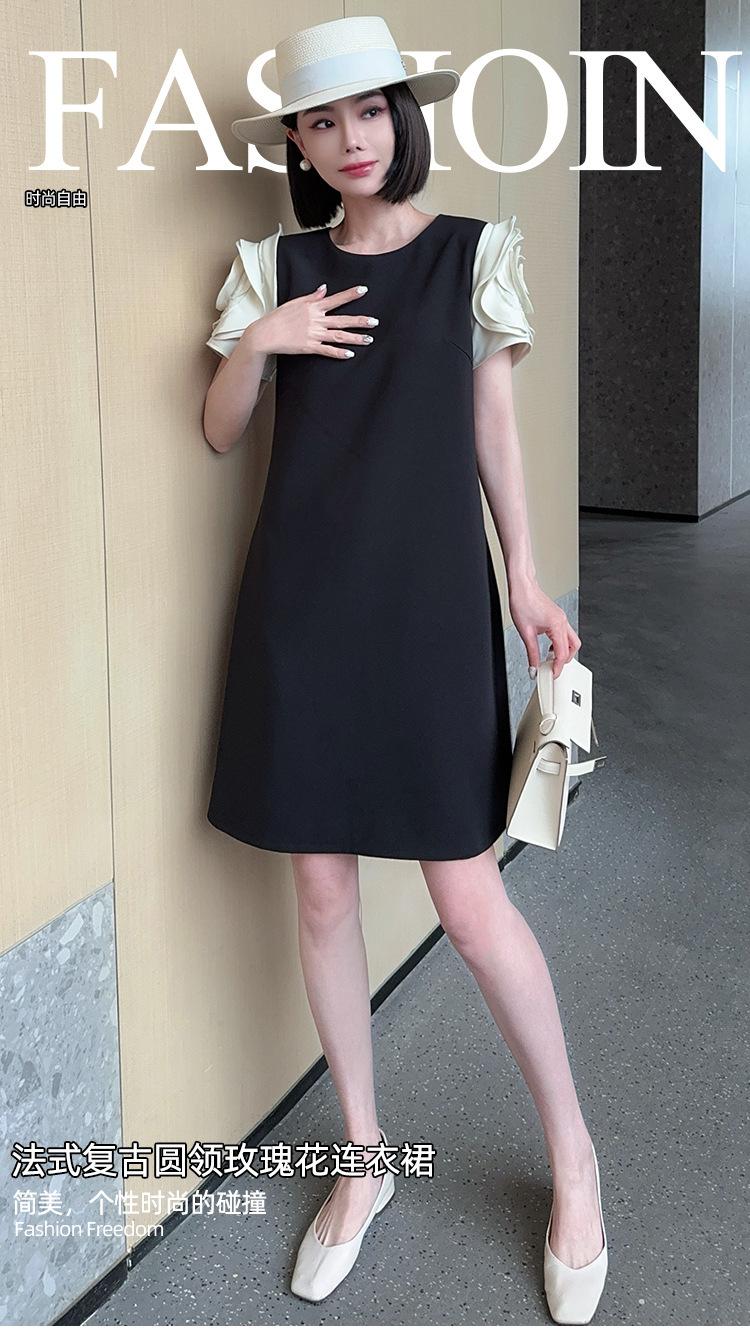 跨境淘货源分销2024春夏秋季裙子新款，街头潮流减龄小个子爆款欧货网红款，运动休闲运动气质休闲时尚流行新款春夏秋装，春夏秋装女装时尚套装女装春夏秋季套装女套装女女士运动服裙子单件连衣裙淑女风格女装时尚裙子盐系休闲女装2024百搭设计感小众洋气阿里国际站跨境采购Cross-border, online source, distribution 2024 spring and summer autumn, skirts, new styles, street trends, age reduction, small, explosive, European goods, network red, sports, leisure sports, temperament leisure, fashion popular, new spring and summer autumn clothing, spring and summer autumn women's clothing, fashion, suit women's clothing, suit women, women's sportswear, skirt single, dress, lady style, Women's fashion skirt, salt department, casual women's dress, 2024, everything, design sense, niche, foreign style, Ali International Station, cross-border procurement