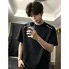 Camiseta Americana Rígida de Peso Pesado, Corte Recto, Hombro Caído, Manga Corta, Color Gris, Estilo Desestructurado Cleanfit para Hombre, Manga Corta Ancha Bordada para Hombre