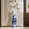 Vaso de Flores de Porcelana Azul e Branca, Vaso de Porcelana Azul e Branca com Lótus Pintado à Mão de Jingdezhen, Decoração para Hotel e Pousada, Vaso Artesanal de Estilo Chinês