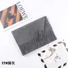 Xale Vermelho de Inverno Imitação de Caxemira Cor Lisa Presente de Festa Anual Bordar Logo Personalizado Lenço Estampado 200g para Mulheres