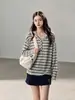 Camiseta de Manga Larga con Capucha a Rayas Estilo Coreano para Mujer, Casual de Otoño, Suelta, Sencilla, Versátil, Diseño de Temperamento
