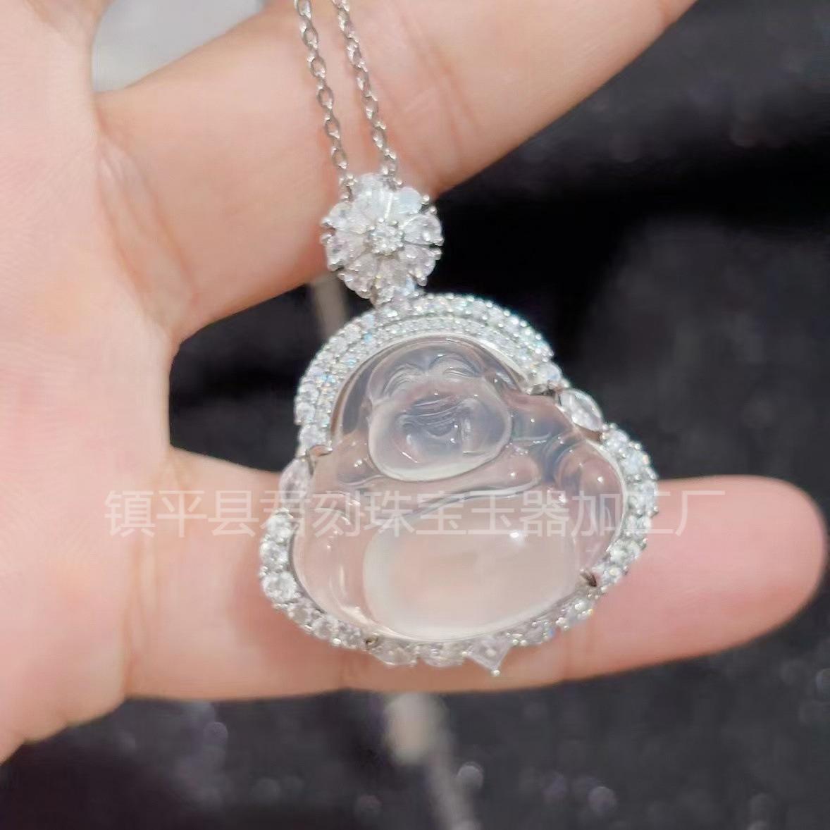 玉髓佛公吊坠
