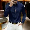 Camisa de manga larga para hombre de alta gama, elegante y atractiva, color burdeos, estilo business casual, corte slim, resistente a las arrugas y con elasticidad cómoda.
