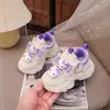 Zapatos Infantiles para Niñas Blancos 2026 Primavera Zapatos Deportivos de Princesa para Niños Año Zodiacal Nuevo Año Zapatos de Tabla Casuales Modernos
