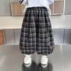 Pantalones de Cuadros Británicos para Niños de Primavera y Otoño Estilo Coreano Niños Pequeños Guapos Versátiles Casuales Niños Medianos y Pequeños Pantalones Plátano Comercio Exterior