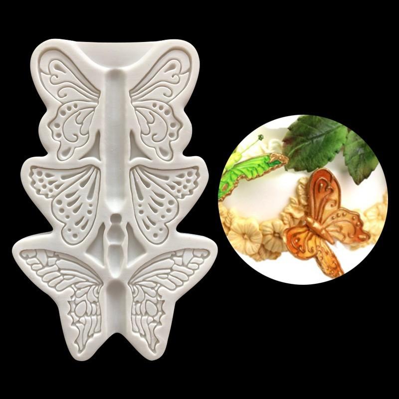 10781286904_680839847