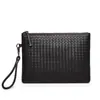 2026 Nuevo Estilo Bolso de Mano de Cuero Tejido Cartera para Hombre Bolso de Mano Suave Gran Capacidad Bolso para Teléfono Móvil Bolso de Axila de Negocios