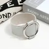 Populares Novos Simples Pulseiras de Couro Europeias e Americanas para Homens e Mulheres, Fornecimento Transfronteiriço, Versátil da Moda Anel Imitação PU Pulseira Joia