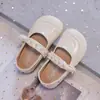 Zapatos de Piel Elegantes y Sencillos Estilo Coco Chanel para Niñas Pequeñas 2026 Primavera/Otoño Nuevos Suela Suave Estilo Coreano Tejidos Zapatos de Princesa Versátiles