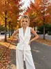 Chaleco de traje para mujer estilo americano con cuello de fruta verde y tirantes con hebilla de metal, entallado a la cintura, sin mangas, chaleco exterior de longitud media