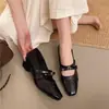 Zapatos de mujer tipo mocasín color nude con punta cuadrada para uso en exteriores, nuevo modelo de verano 2026, zapatos Mary Jane cómodos y versátiles