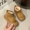 Botas de Neve Antiderrapantes e Antichute Simples Estilo Coreano para Crianças 2026 Novidades de Inverno Meninos Meninas Velcro Quentes Botas de Algodão