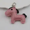 Marca de moda Año del Caballo Joyería de alta gama Colgante de Caballo Pequeño Regalo Llavero de Coche de Caballo Pequeño Accesorios para Bolsos Ropa