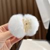 Lindo clip pequeño para el cabello con bola de pelo, clip para el cabello de conejo, clip para flequillo, clip para coleta, otoño e invierno, rojo en internet, clip pequeño de cereza, accesorios para el cabello de felpa