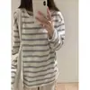 Camiseta de manga larga a rayas para mujer, 200g algodón perezoso 65% algodón 35% poliéster, capa base para primavera y otoño, top holgado y adelgazante