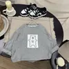 Camiseta de manga larga para niño, nueva colección primavera/otoño 2026, camiseta interior simple y casual estilo coreano para niños, top estiloso