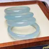 Nuevo brazalete de ágata calcedonia blanca luna estilo chino de Zhao Lusi para mujeres jóvenes, brazalete de jade gelatina de lichi