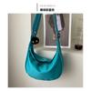 Bolsa Feminina 2025 Nova Moda Outono e Inverno Estilo Coreano Grande Capacidade Bolsa Crossbody Casual Leve Oxford Simples Bolsa de Bolinho