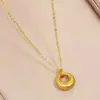 Vietnam Arena Oro Cobre Dorado Método Antiguo Cepillado Pepita Colgante Sólido Exquisito Sensación de Alta Gama Collar Suministro Al Por Mayor