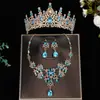 Exquisito Set de Tres Piezas de Joyería de Cristal para Novia Vestido de Fiesta Collar para Clavícula Pendientes Corona Tocado Vestido de Noche