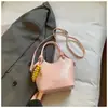 Bolso de Cubo Retro Estilo Coreano 2026 Modelo Nuevo de Primavera Bolso de Hombro Cruzado de Alto Valor Bolso de Moda para Viajes Diarios para Mujeres