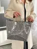Bolsa Tote Feminina de Alta Capacidade em PVC, Bolsa Saco Casual da Moda para o Dia a Dia, Bolsa de Mão Versátil Xadrez
