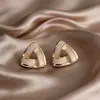 Brincos da Moda Estilo Coreano Mais Vendidos Novo Modelo Brincos Femininos Simples e Elegantes Versáteis Tiktok Mesmo Estilo Tarraxas Atacado