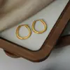Pendientes de joyería de acero de titanio chapado en oro de 18 quilates con colgante de perla en forma de gota, nuevo de alta gama, lujo ligero, estilo frío, transfronterizos